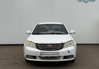 Подержанный автомобиль Geely Emgrand EC7 Sedan 2012 года (2 фото)