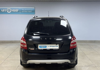 Подержанный автомобиль LADA (ВАЗ) Granta Wagon 2023 года (6 фото)