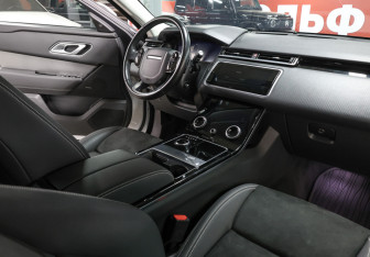 Подержанный автомобиль Land Rover Range Rover Velar 2019 года (11 фото)