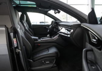 Новый Audi SQ8 2025 (47 фото)