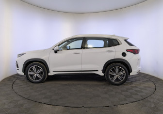 Подержанный автомобиль Exeed LX 2022 года (8 фото)