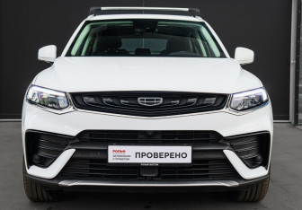 Подержанный автомобиль Geely Tugella 2022 года (2 фото)