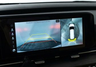 Подержанный автомобиль Kia Carnival 2020 года (12 фото)