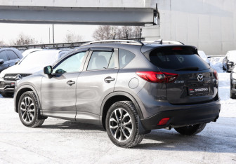 Подержанный автомобиль Mazda CX-5 2016 года (7 фото)