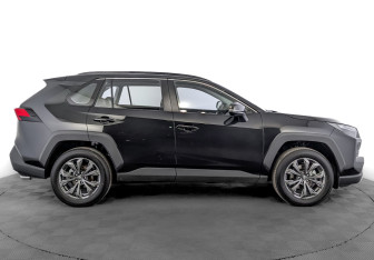 Новый Toyota RAV4 2025 (4 фото)