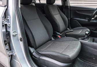 Подержанный автомобиль Kia Rio Hatchback 2021 года (23 фото)