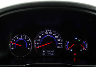 Подержанный автомобиль Hyundai Santa Fe 2010 года (12 фото)