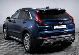 Подержанный автомобиль Cadillac XT4 2020 года (7 фото)