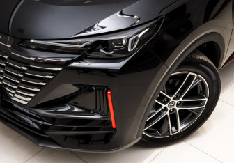 Новый Changan UNI-S 2025 (3 фото)