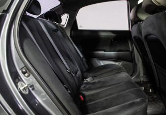 Подержанный автомобиль Hyundai Elantra Sedan 2008 года (9 фото)