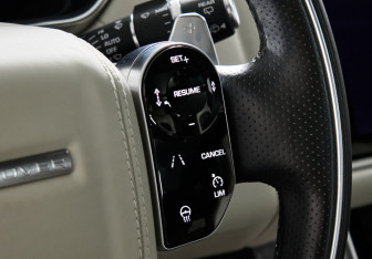 Подержанный автомобиль Land Rover Range Rover Sport 2020 года (22 фото)