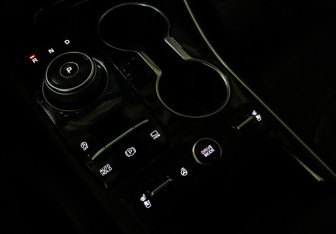 Подержанный автомобиль Kia K5 2020 года (12 фото)