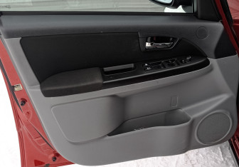 Подержанный автомобиль Suzuki SX4 Hatchback 2011 года (19 фото)