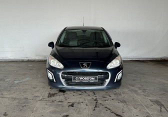 Подержанный автомобиль Peugeot 308 Hatchback 2012 года (2 фото)