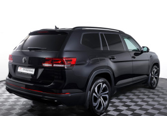 Подержанный автомобиль Volkswagen Teramont 2021 года (5 фото)