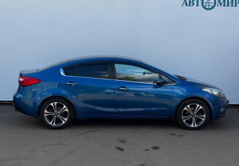 Подержанный автомобиль Kia Cerato Sedan 2014 года (4 фото)