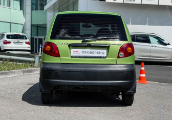 Подержанный автомобиль Daewoo Matiz 2008 года (6 фото)