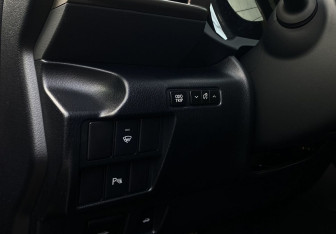 Подержанный автомобиль Lexus IS Sedan 2013 года (18 фото)