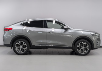Подержанный автомобиль Haval F7x 2022 года (4 фото)