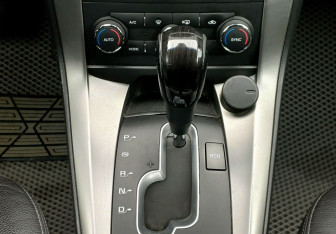 Подержанный автомобиль Chevrolet Captiva 2014 года (15 фото)