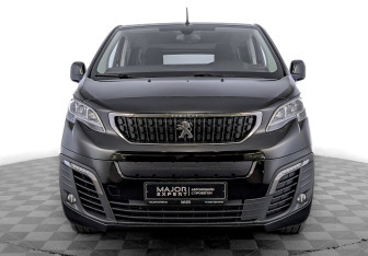 Подержанный автомобиль Peugeot Traveller 2022 года (2 фото)