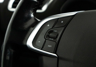 Подержанный автомобиль Citroen C4 Sedan 2016 года (9 фото)