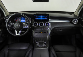 Подержанный автомобиль Mercedes-Benz GLC Coupe 2020 года (13 фото)