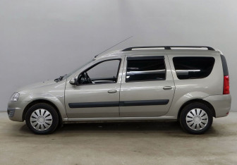 Подержанный автомобиль LADA (ВАЗ) Largus Wagon 2014 года (8 фото)