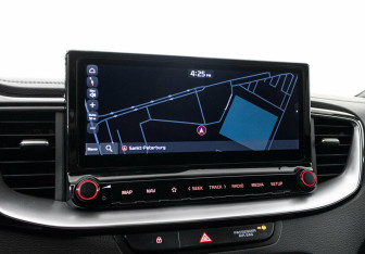 Подержанный автомобиль Kia Ceed Wagon 2021 года (9 фото)