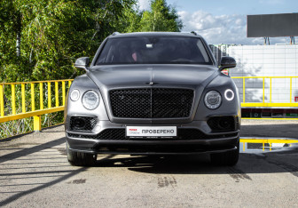 Подержанный автомобиль Bentley Bentayga 2016 года (2 фото)