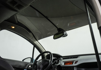 Подержанный автомобиль Citroen C3 Hatchback 2010 года (14 фото)