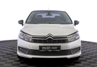 Подержанный автомобиль Citroen C4 Sedan 2018 года (2 фото)