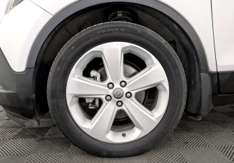 Подержанный автомобиль Opel Mokka 2014 года (18 фото)