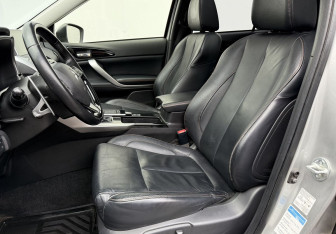 Подержанный автомобиль Mitsubishi Eclipse Cross 2018 года (10 фото)