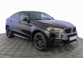 Подержанный автомобиль BMW X6 2018 года (3 фото)