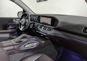 Подержанный автомобиль Mercedes-Benz GLE 2019 года (13 фото)