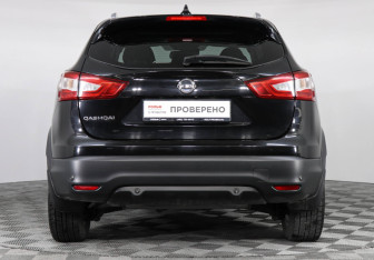 Подержанный автомобиль Nissan Qashqai 2018 года (6 фото)