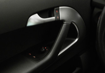 Подержанный автомобиль Audi A3 Hatchback 2009 года (15 фото)