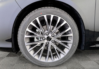 Новый FAW Bestune B70 2024 (7 фото)