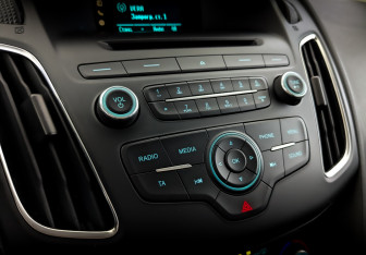 Подержанный автомобиль Ford Focus Hatchback 2019 года (26 фото)