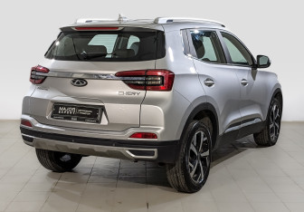 Подержанный автомобиль Chery Tiggo 4 2022 года (5 фото)