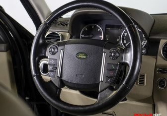 Подержанный автомобиль Land Rover Discovery 2009 года (13 фото)