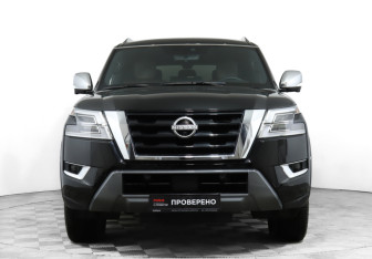 Подержанный автомобиль Nissan Armada 2023 года (2 фото)