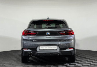 Подержанный автомобиль BMW X2 2020 года (4 фото)