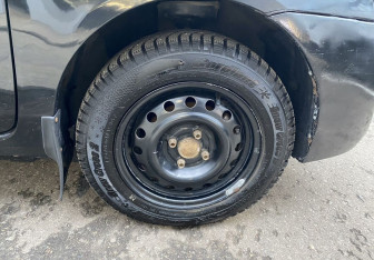 Подержанный автомобиль Renault Symbol 2006 года (12 фото)