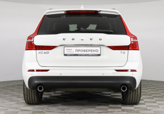 Подержанный автомобиль Volvo XC60 2021 года (6 фото)
