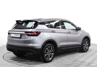 Подержанный автомобиль Geely Coolray 2023 года (5 фото)