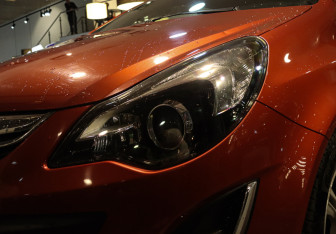 Подержанный автомобиль Opel Corsa 2013 года (17 фото)