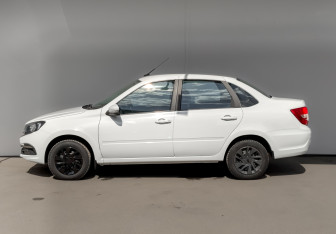 Подержанный автомобиль LADA (ВАЗ) Granta Sedan 2023 года (8 фото)
