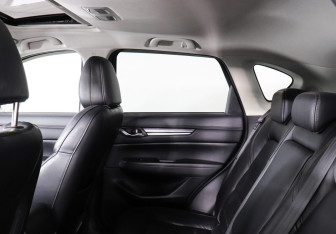 Подержанный автомобиль Mazda CX-5 2018 года (12 фото)
